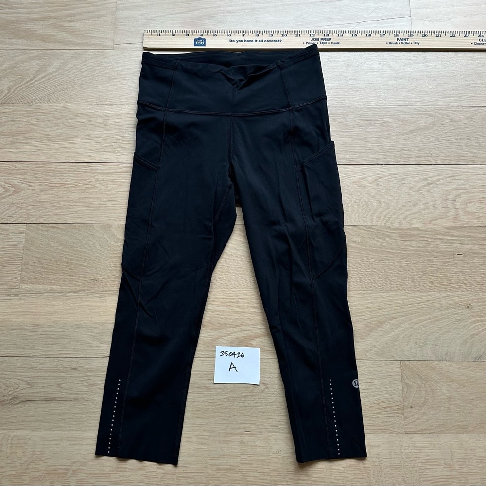 Lululemon leggings; Sz 6